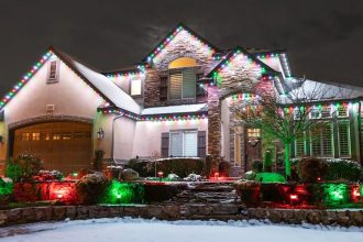 What Are Permanent Holiday Lights?