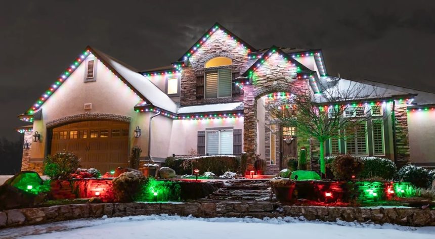 What Are Permanent Holiday Lights?