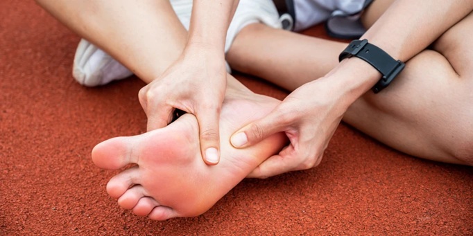 How New Yorkers Overcome Plantar Fasciitis: The Most Innovative Therapies and Simple Life Hacks